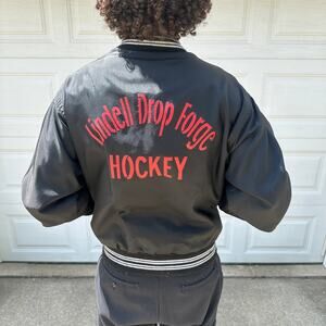 Vintage 80s Men's Lindell Drop Forge Hockey Bomber Jacket Size L